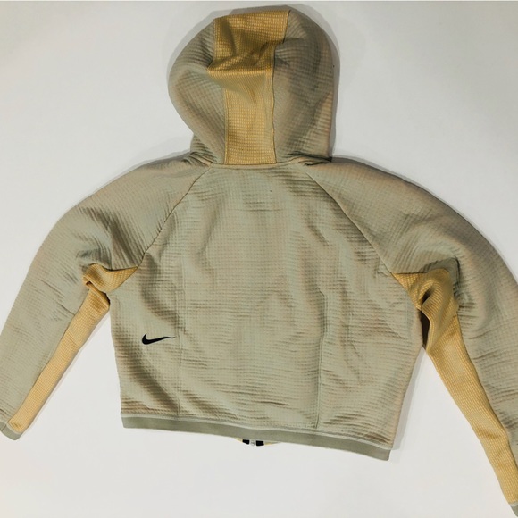 Nike Sportswear City Ready Tech Pack Women's Fleece Full-Zip Jacket - Picture 8 of 11